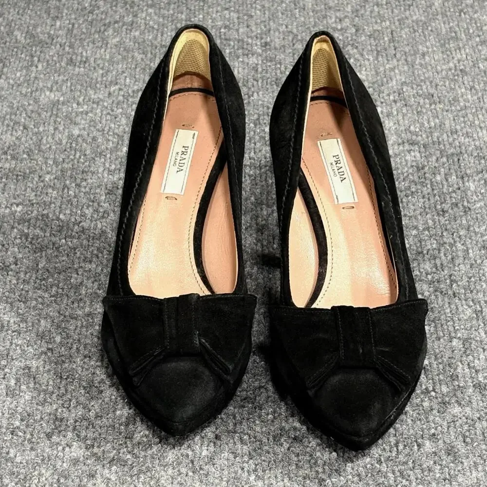 Prada brand style